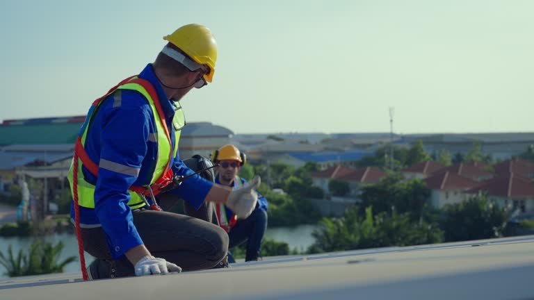 Best Emergency Roof Repair Services  in Haysville, KS